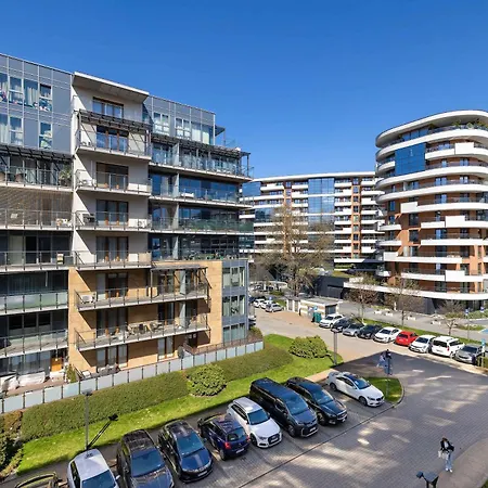 Klimatyzowany Z 2 Sypialniami Balkonem I Parkingiem By Renters * Cracovia